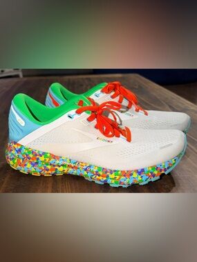 Brooks Adrenaline 22